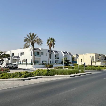 שארג'ה Al Corniche Hotel מראה חיצוני תמונה