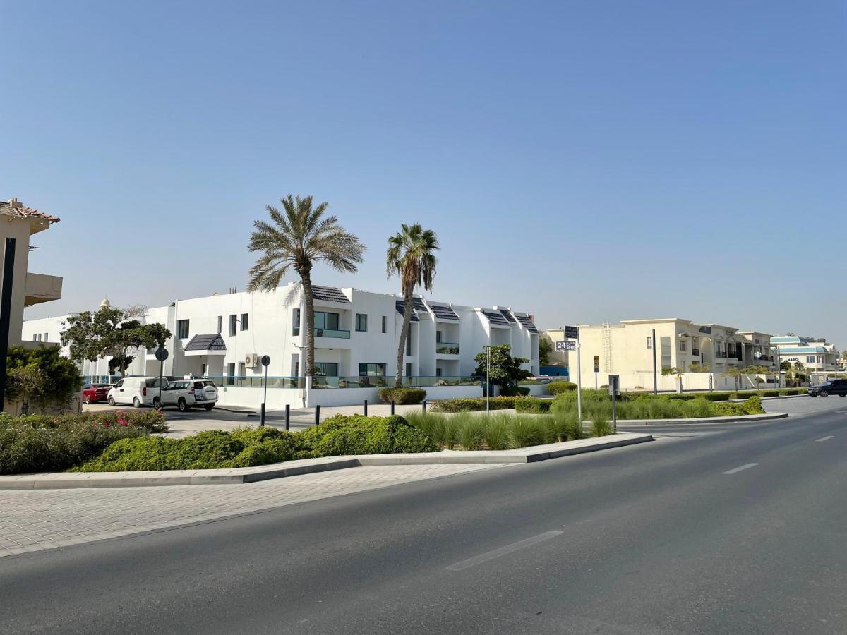 שארג'ה Al Corniche Hotel מראה חיצוני תמונה