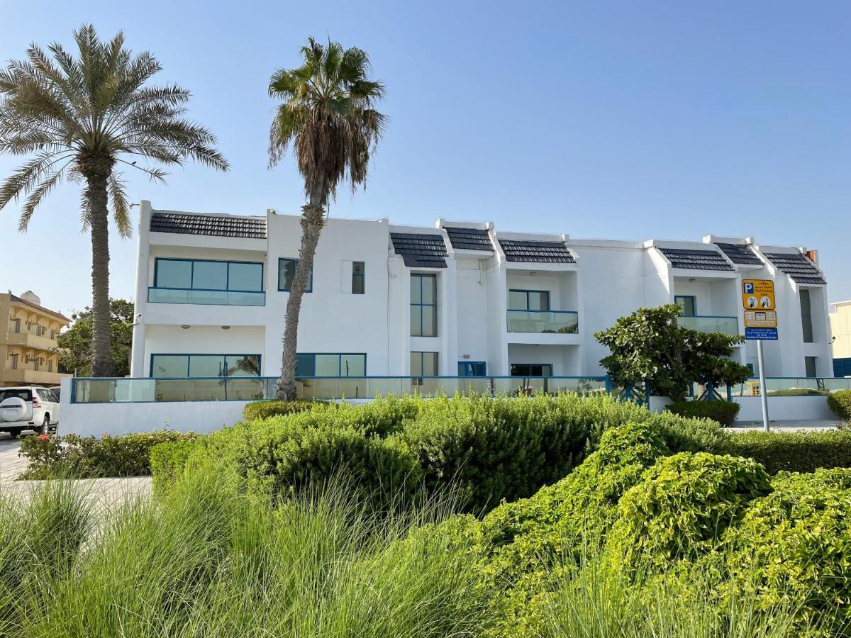 שארג'ה Al Corniche Hotel מראה חיצוני תמונה
