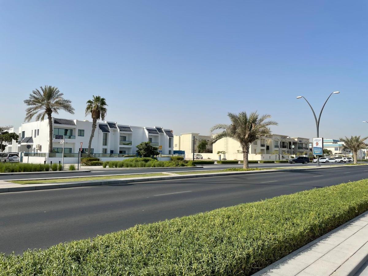 שארג'ה Al Corniche Hotel מראה חיצוני תמונה