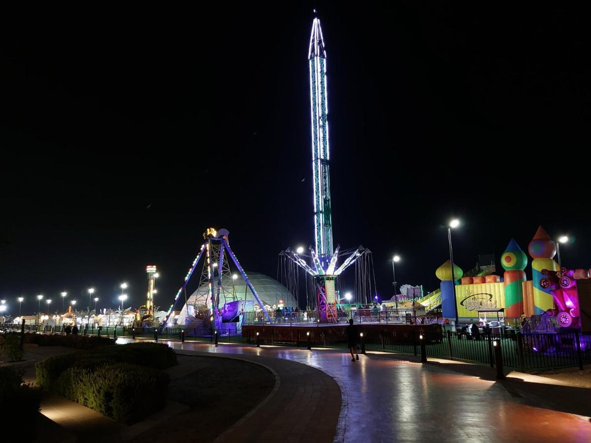 שארג'ה Al Corniche Hotel מראה חיצוני תמונה