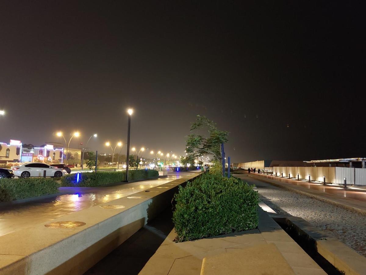שארג'ה Al Corniche Hotel מראה חיצוני תמונה