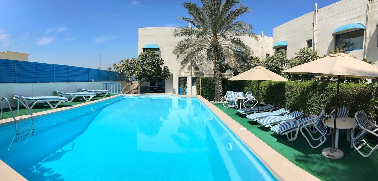 שארג'ה Al Corniche Hotel מראה חיצוני תמונה