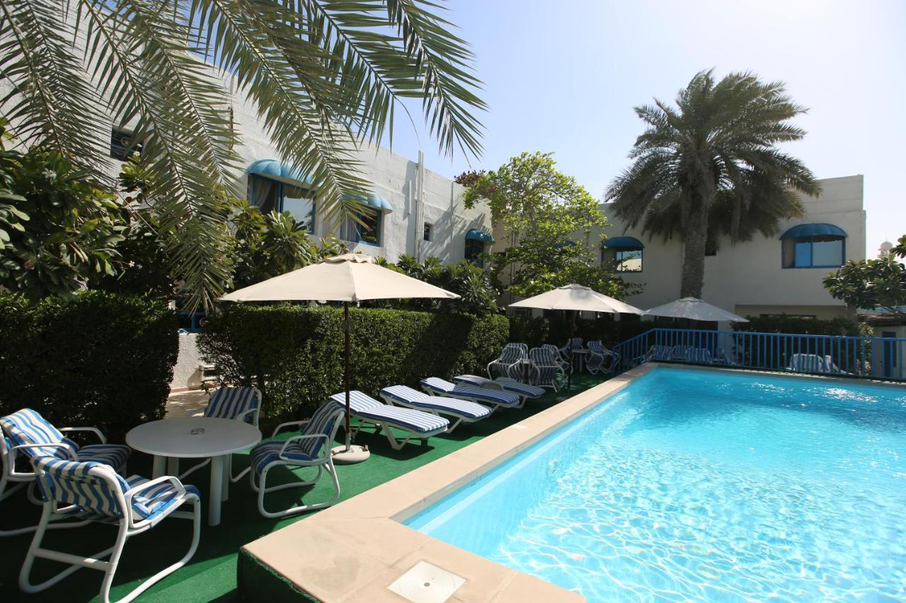שארג'ה Al Corniche Hotel מראה חיצוני תמונה
